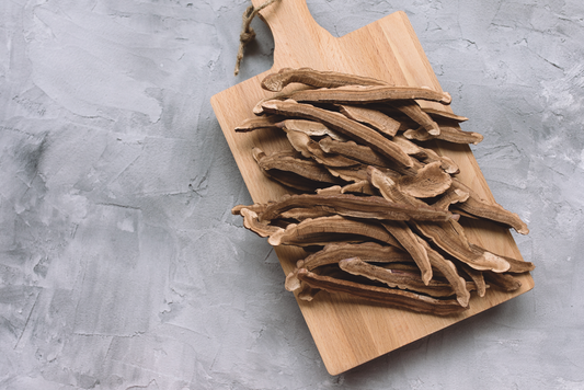 3 Adaptogens To Reduce Stress, According To Ayurveda