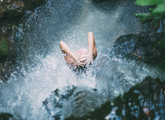 Soothe your senses and your skin with a daily hydrosol drench